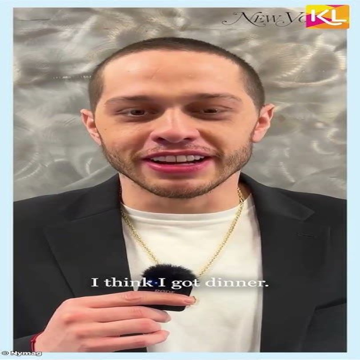 HTML